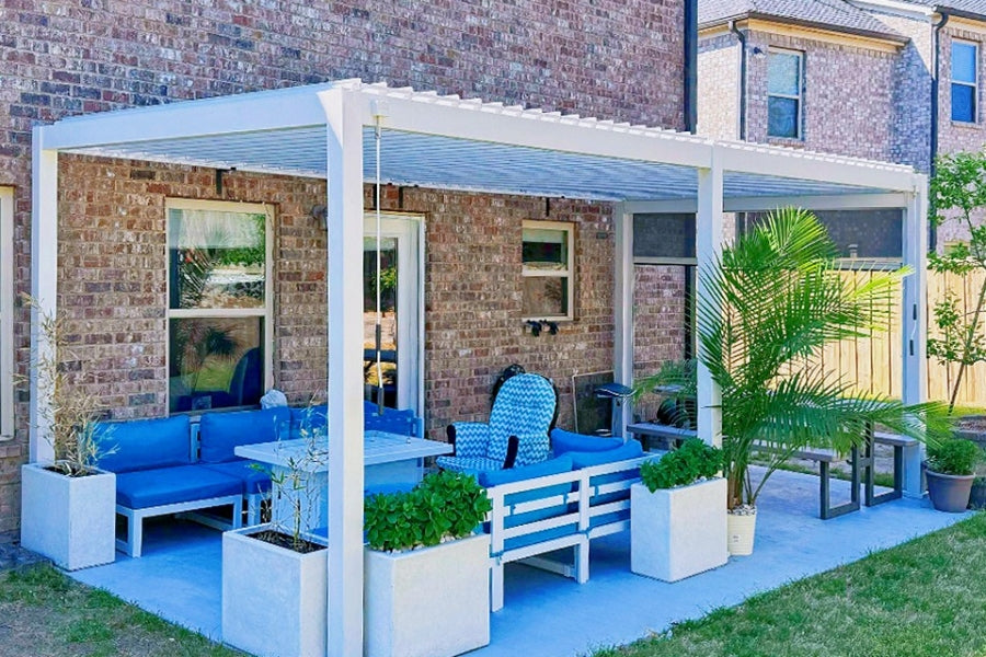 How to Choose a White Aluminum Pergola for a Modern Patio