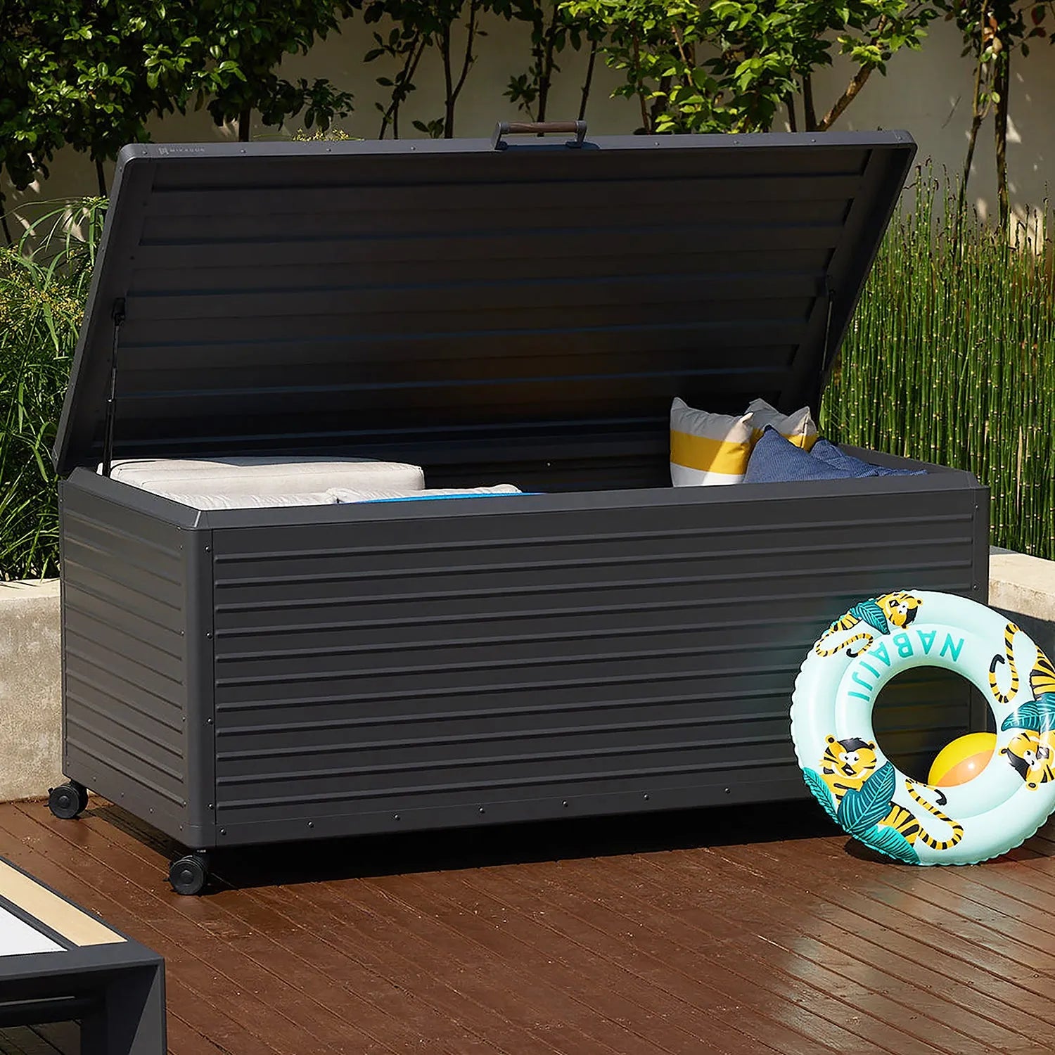 Mirador Outdoor Storage Series - Deck box horizon - 281 US Gallon