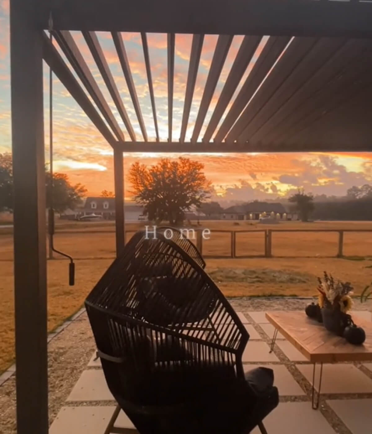 Mirador 111DA 10'x10' CHARCOAL PERGOLA