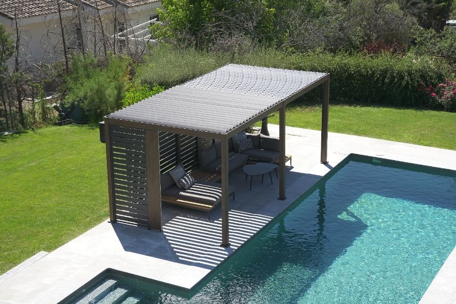 6 Poolside Pergola Ideas Suitable for Your Backyard