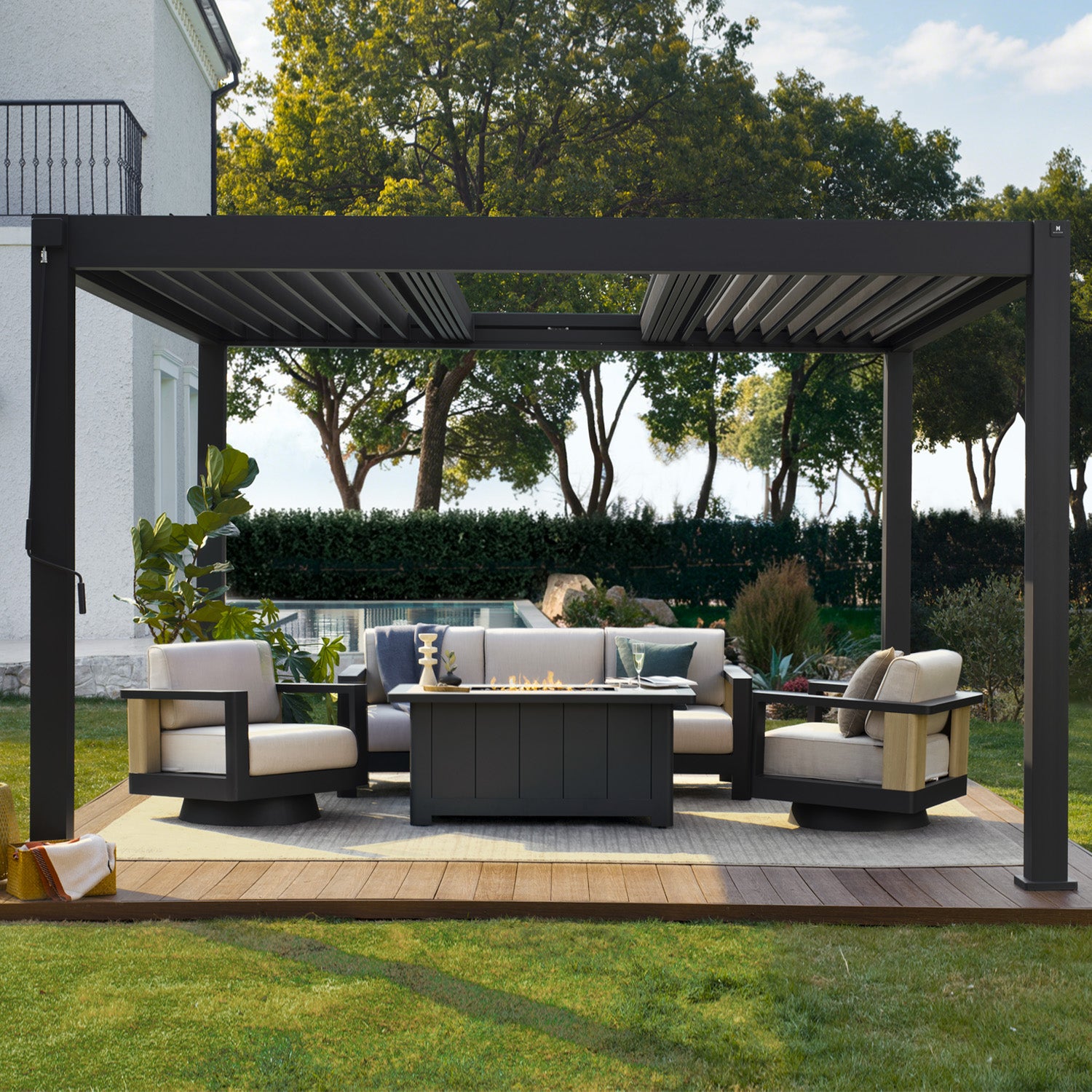 Mirador Outdoor 140DA Sky 13'x13' Pergola