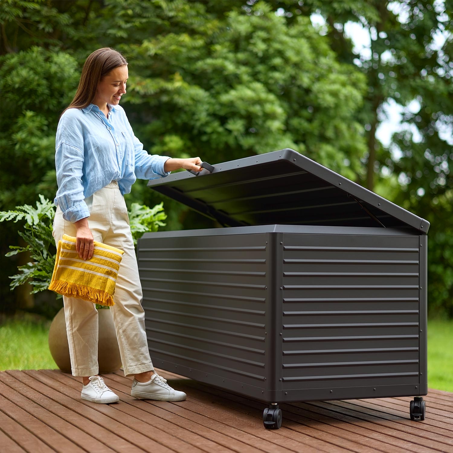 MIRADOR Deck Box Horizon - 205 gal | Life Series