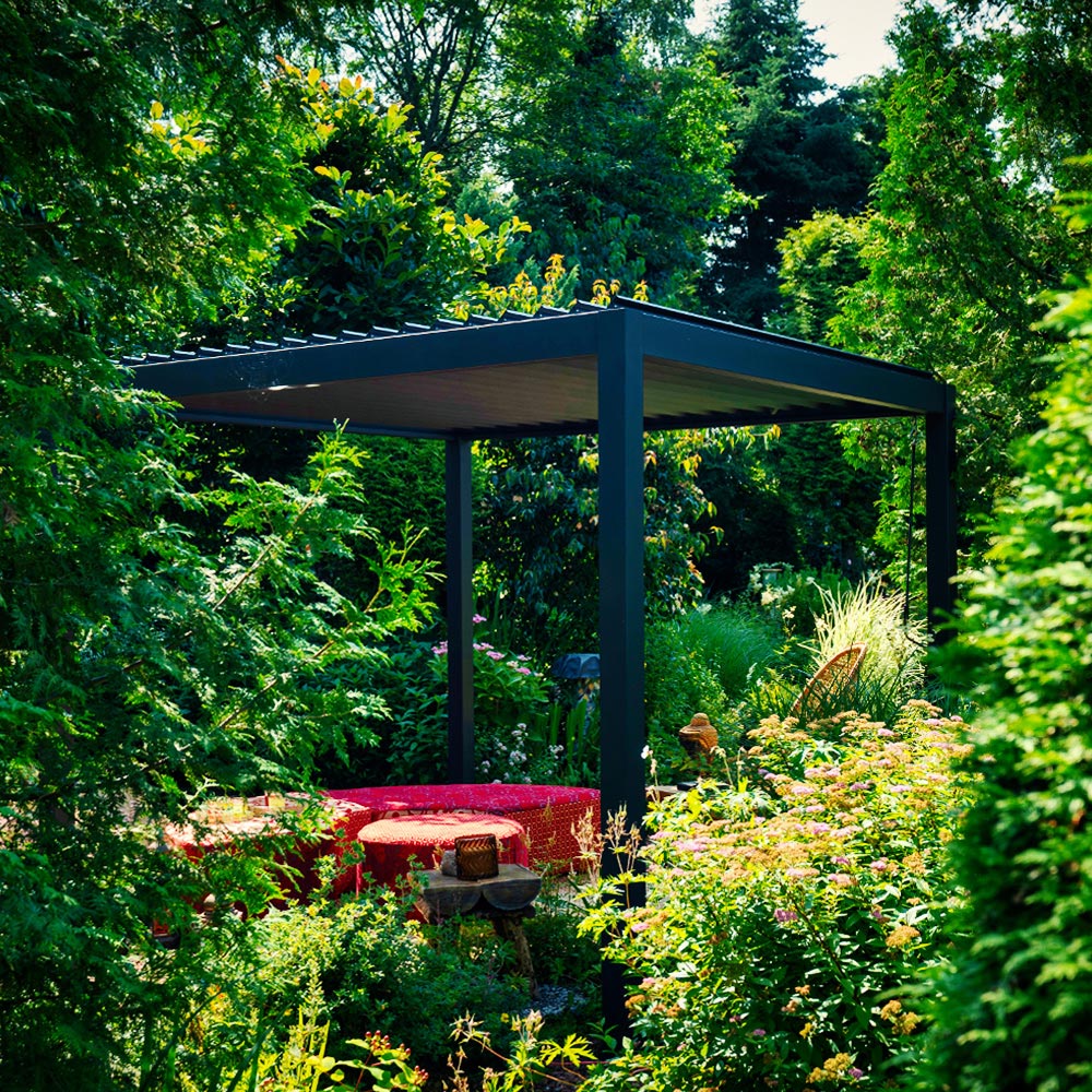 Mirador 4 x 3 pergola with roof